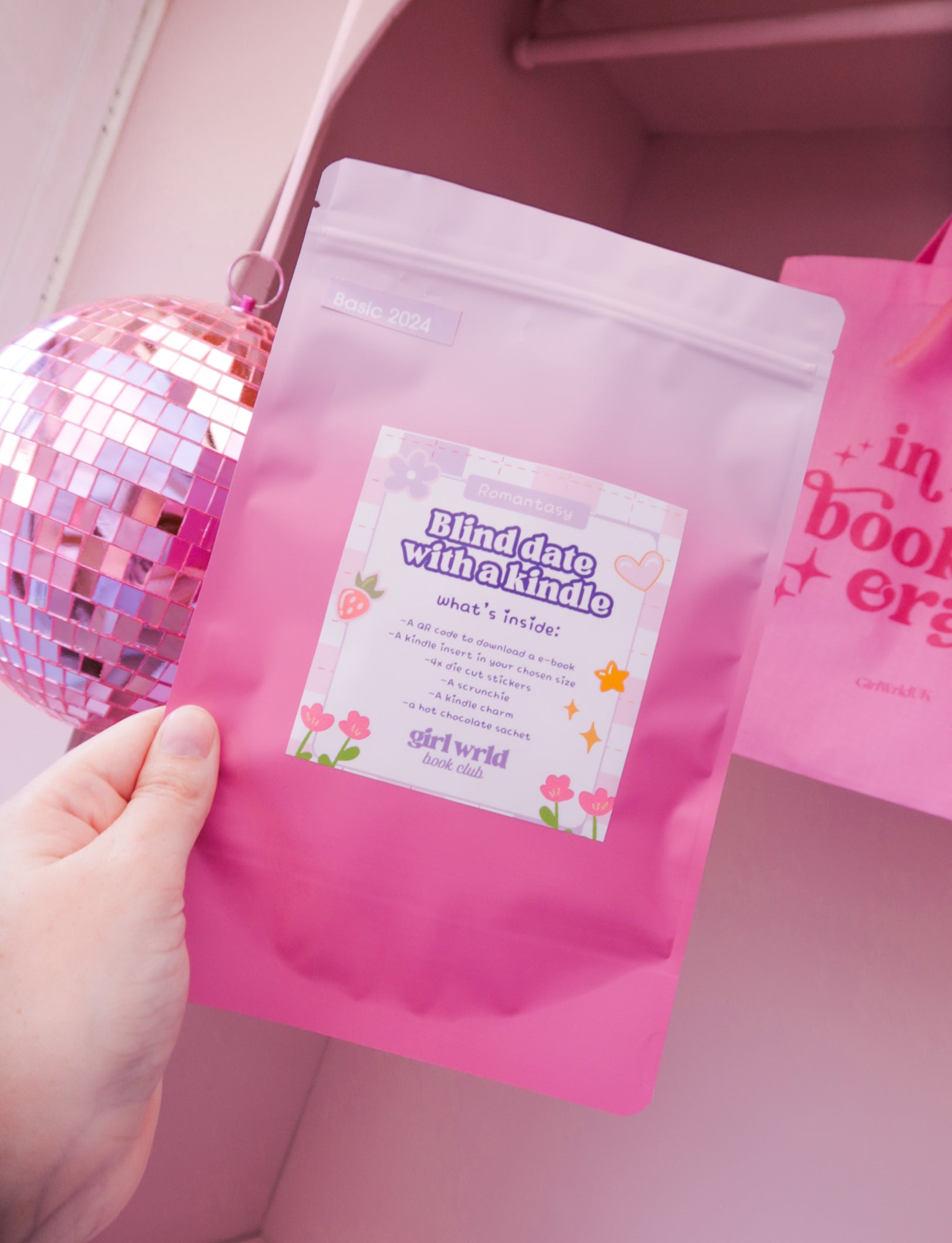 Blind Date with a Kindle Bundle Gift Set