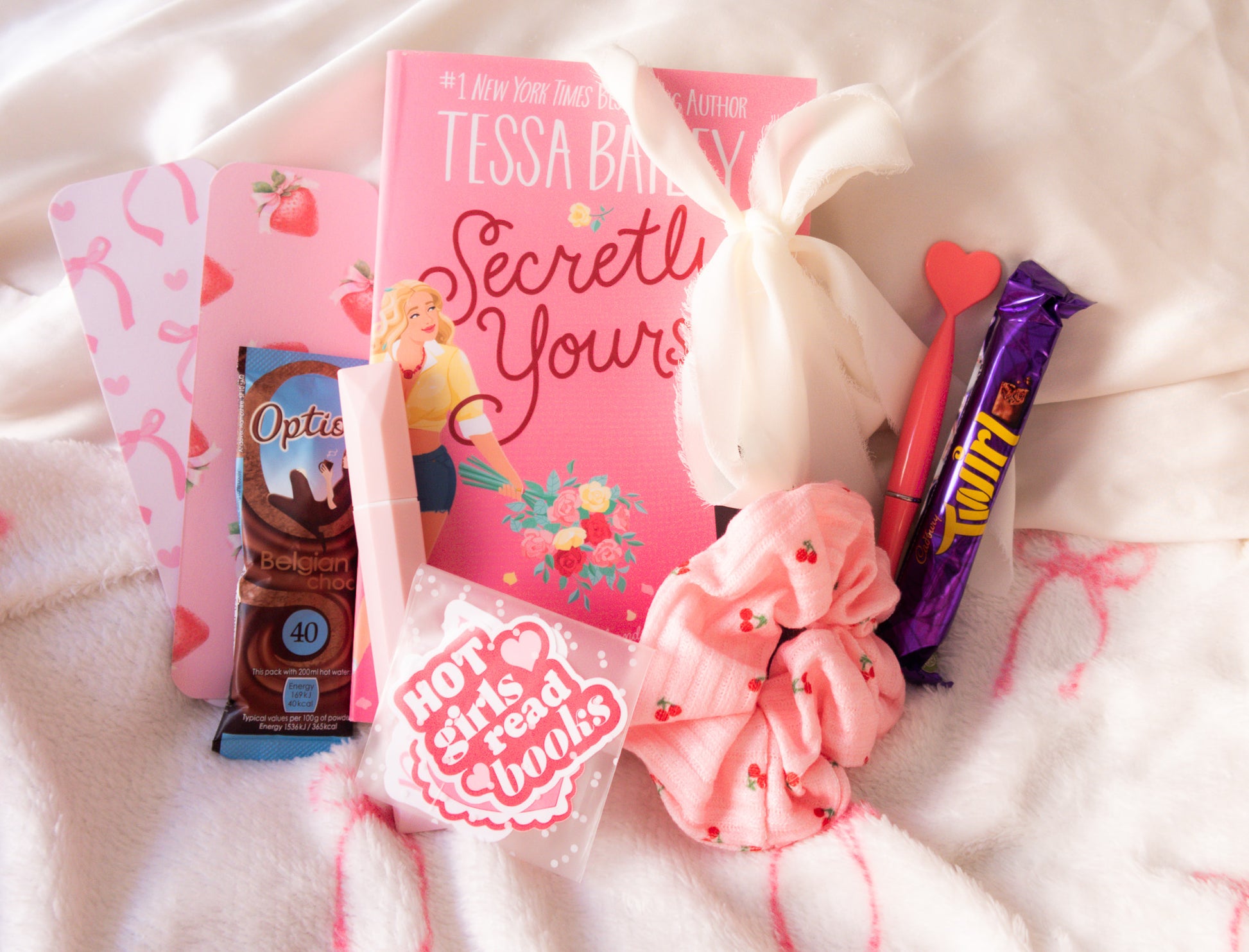 Blind Date with a Book Bundle Gift Set