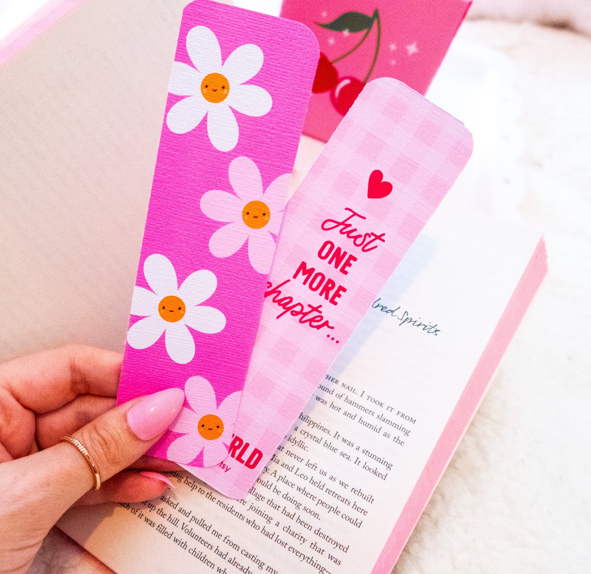 Cute Flower Pattern Bookmark