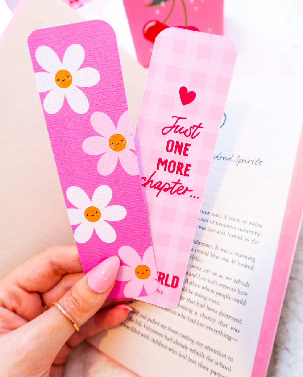 Cute Flower Pattern Bookmark