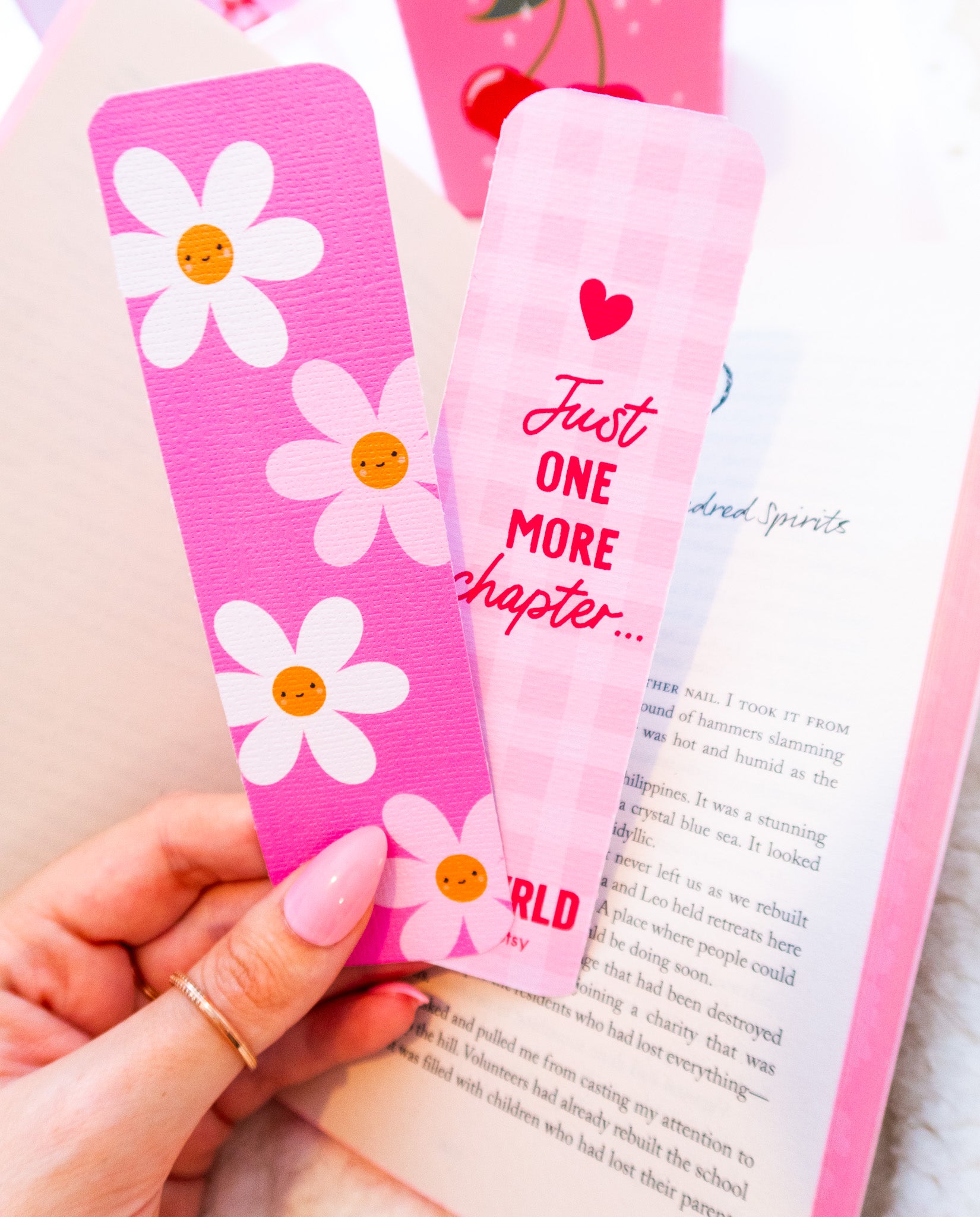 Cute Flower Pattern Bookmark