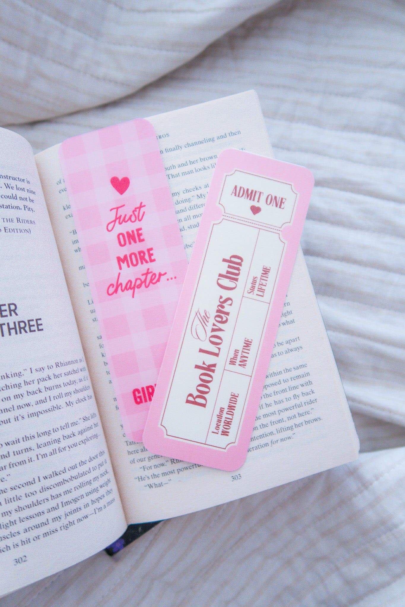 Book Lovers Club Bookmark